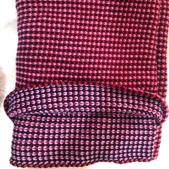 Coach knitted scarf - Picture 3 of 3